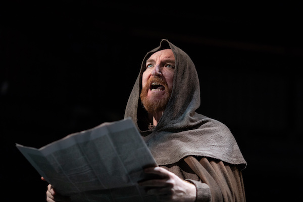 Antony Byrne as the Duke © Helenn Maybanks for RSC