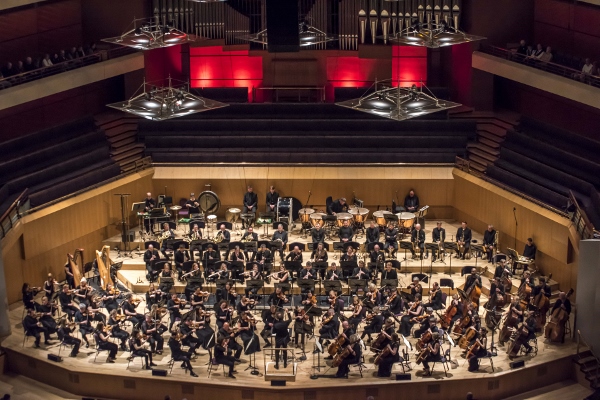 The BBC Philharmonic conduccted by Yoel Gamzou cr Chris Payne