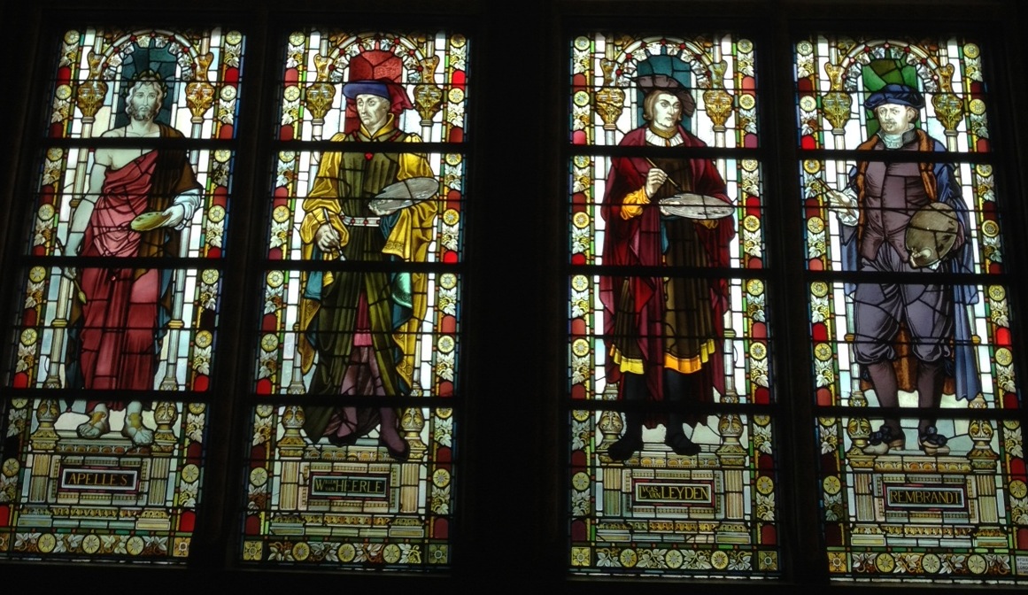 Rijksmuseum, stained glass windows