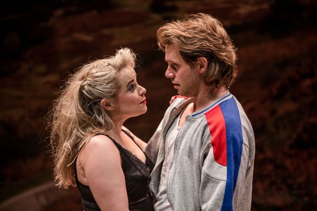 Rita, Sue and Bob Too, Royal Court
