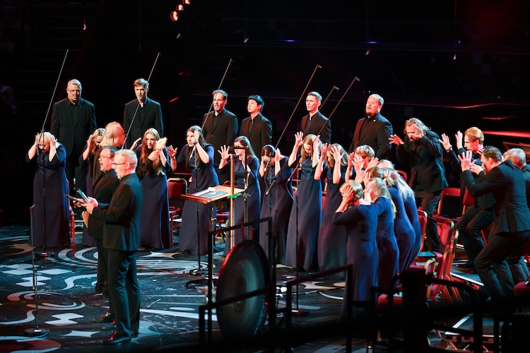 The Estonian Philharmonic Chamber Choir sing Veljo Tormis's Curse Upon Iron