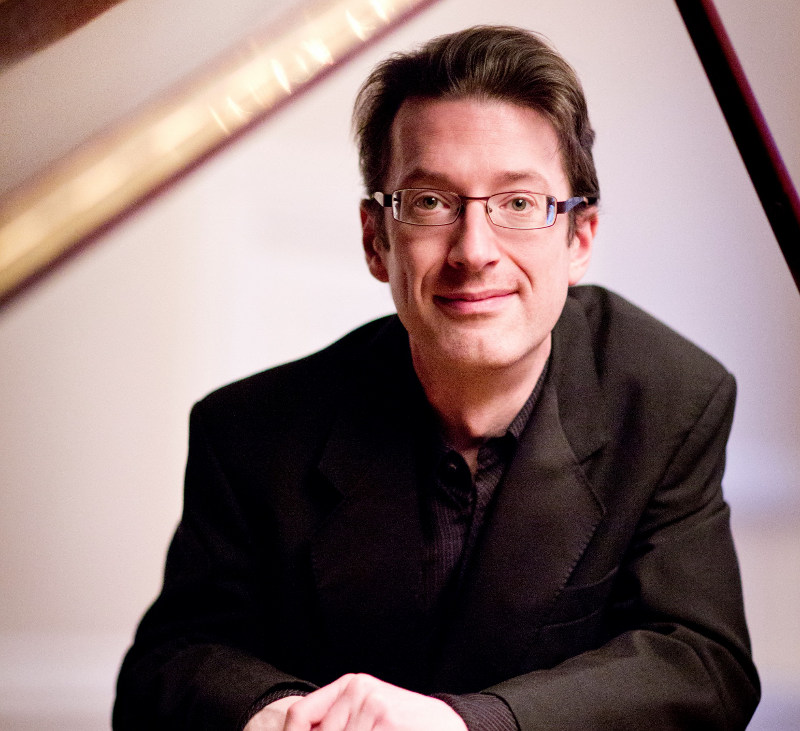 Llyr Williams