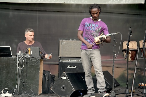 Burnt Friedman and Hakim Kiwanuka in rehearsal