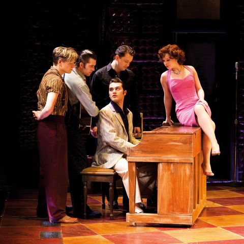 MDQ_L-R_Ben_Goddard_Jerry_Lee_Lewis_Robert_Britton_Lyons_Carl_Perkins_Derek_Hagen_Johnny_Cash_Michael_Malarkey_seated_Elvis_Presley._Credit-_Helen_Maybanks