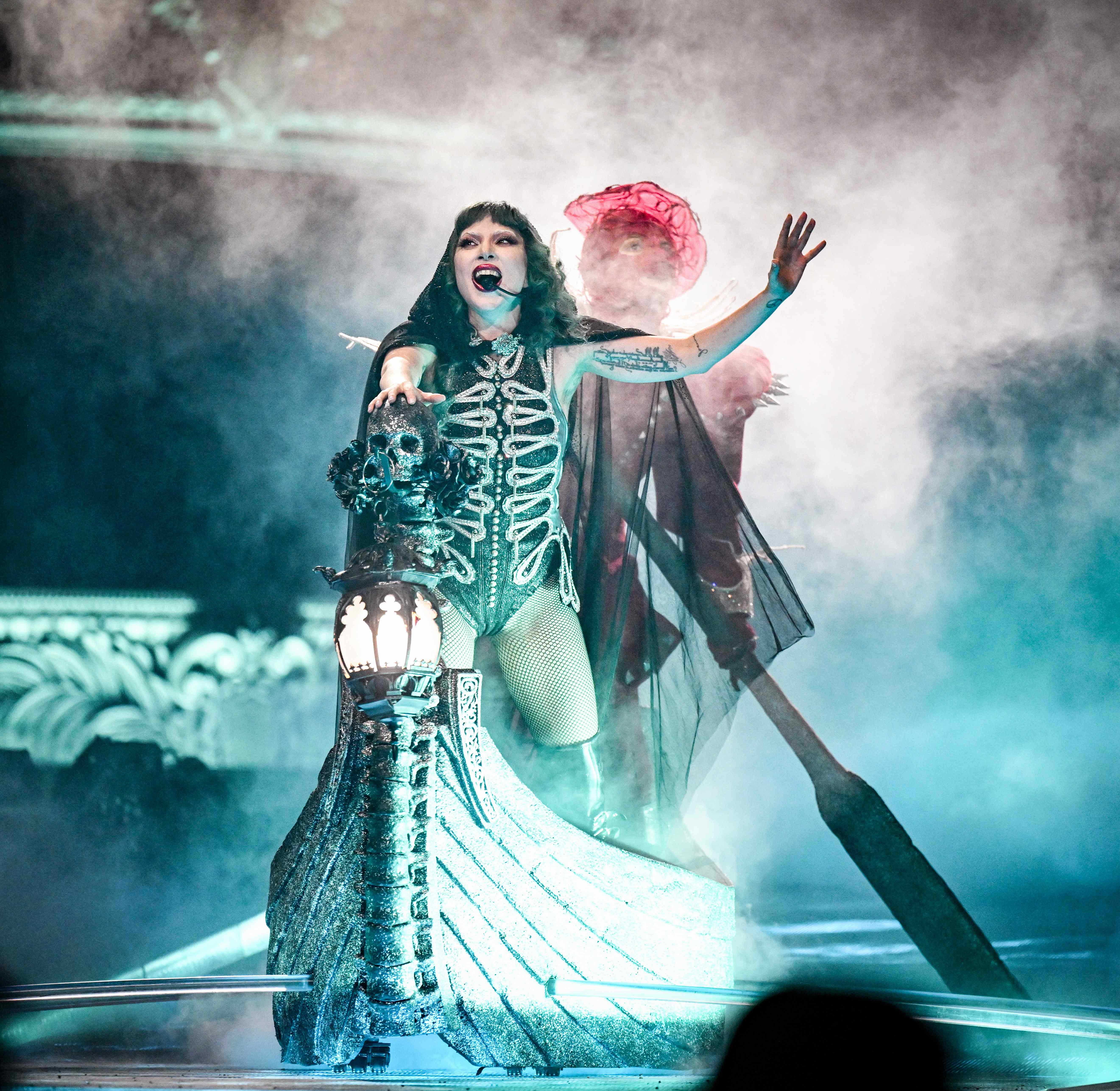 gaga3