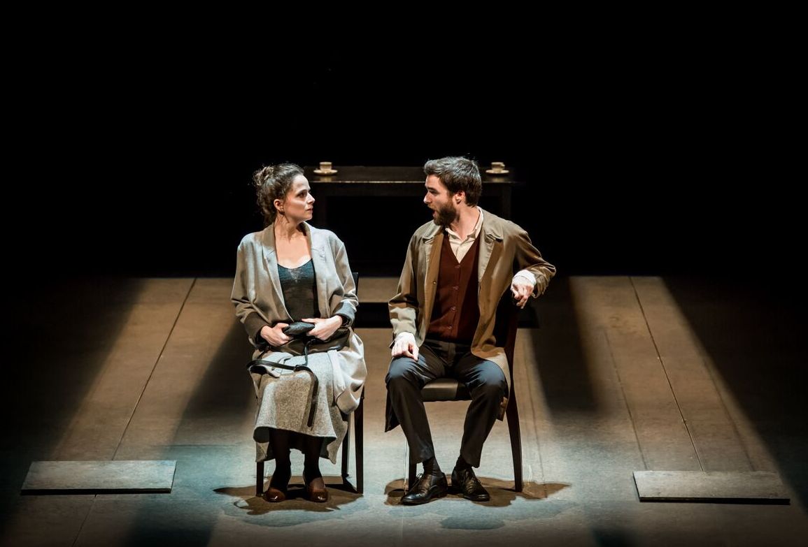 Scene from Eotvos's Senza Sangue