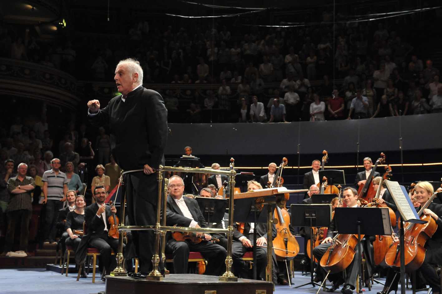 Daniel Barenboim addressing the Proms audience