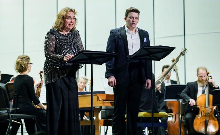 Christine Rice and Aryeh Nussbaum Cohen in 'Rodelinda'